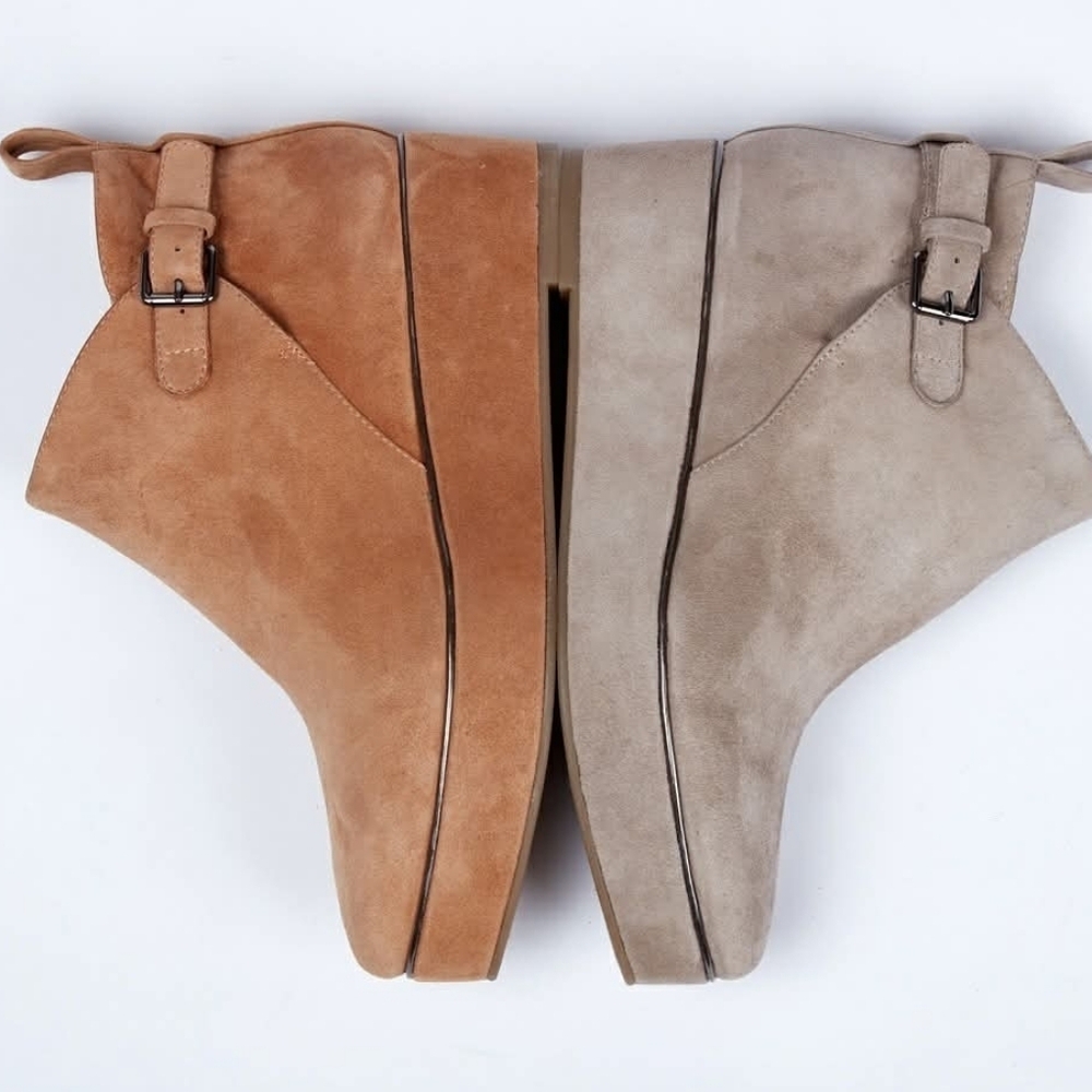 Nordstrom Klik Grey Suede Booties Size 7 - Picture 10 of 11